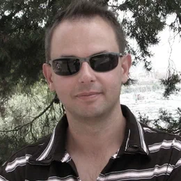 Zoltan Szarvas